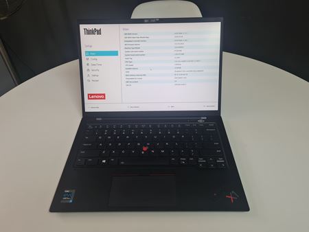 Lenovo X1 Carbon